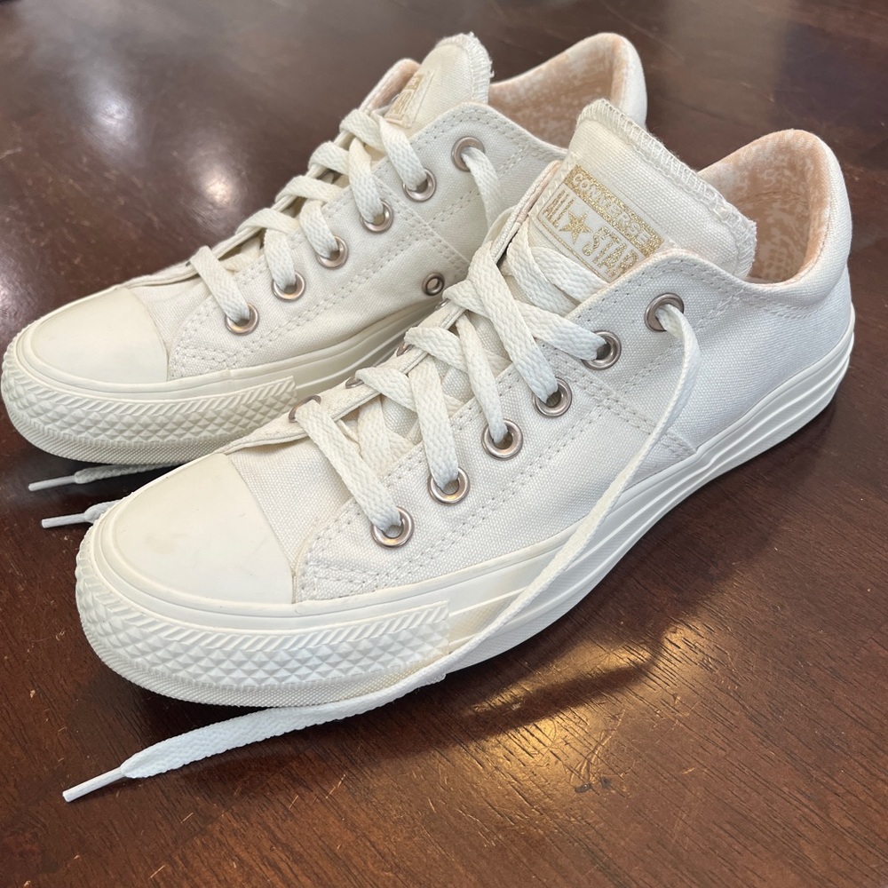 Converse All⭐️Star Madison Ox Chuck Taylor low top sneakers